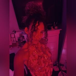 Meet your Posher, Alane